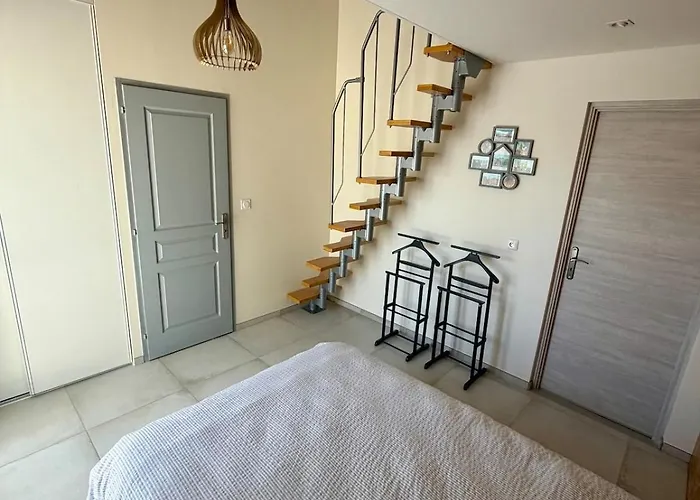 Maison Au Calme Proche Acces Rocade Holiday home